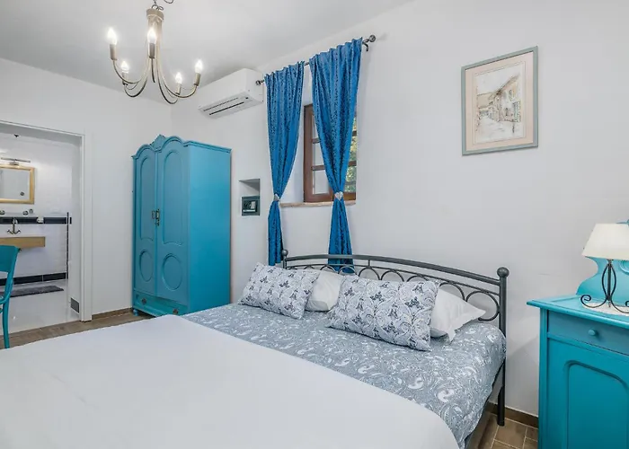 Vakantiehuis Stunning In Svet Vid Dobrinjski *