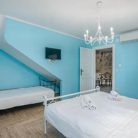 Nyaraló Stunning In Svet Vid Dobrinjski Gostinjac