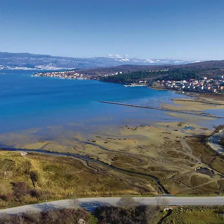 Stunning In Svet Vid Dobrinjski