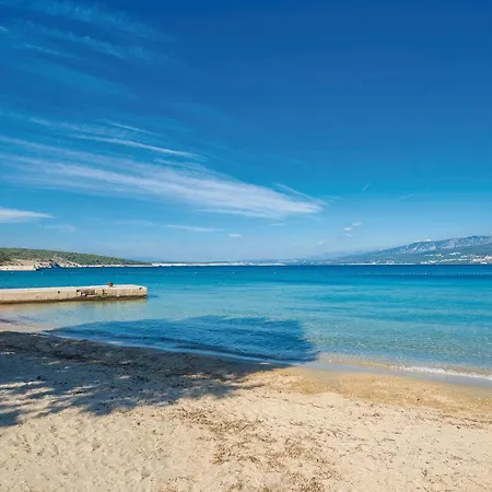 Stunning In Svet Vid Dobrinjski Nyaraló Gostinjac